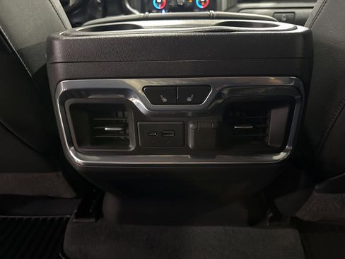 Used 2020 Chevrolet Silverado 1500 LTZ w/ LTZ Premium Package image 38