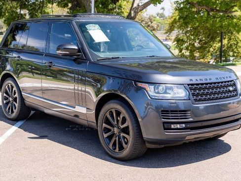 Used 2014 Land Rover Range Rover HSE image 11
