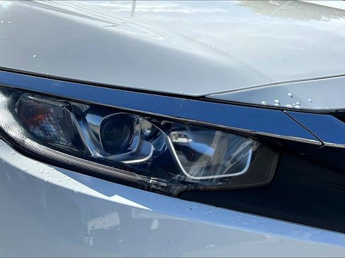 Used 2018 Honda Civic LX image 29