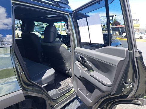 Used 2025 Lexus GX 550 AWD/4WD image 15