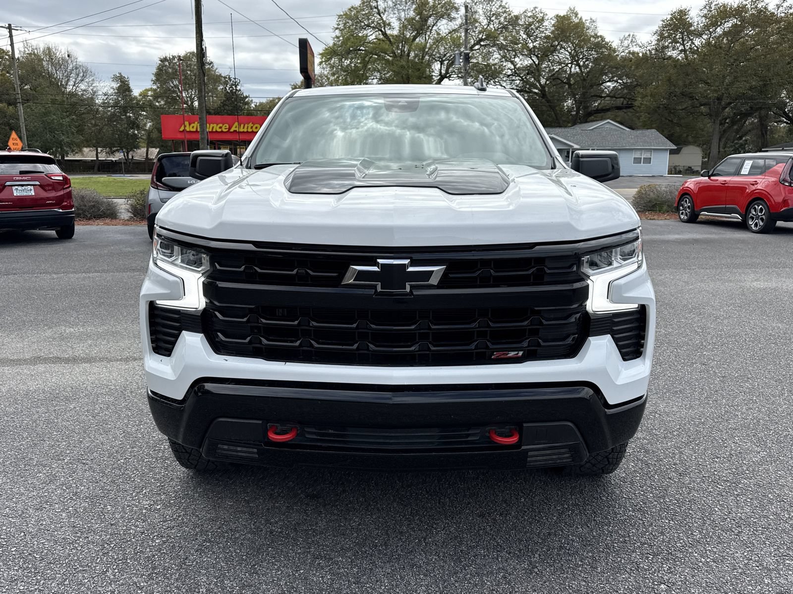 Used 2024 Chevrolet Silverado 1500 LT Trail Boss w/ Protection Package AWD/4WD image 8