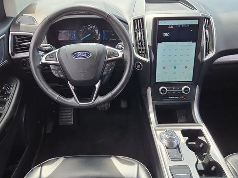 Used 2024 Ford Edge SEL AWD/4WD image 12
