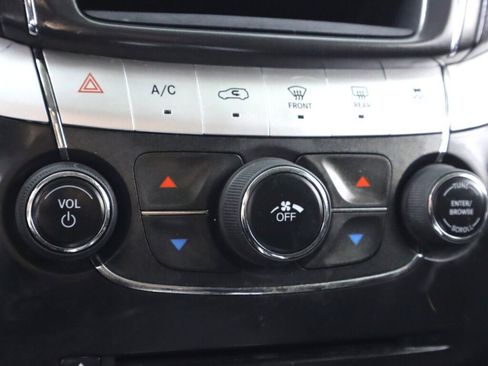 Used 2016 Dodge Journey SE FWD image 23