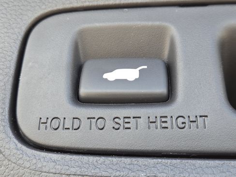 Used 2025 Honda CR-V EX-L image 22