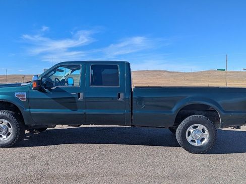 Used 2009 Ford F350 XLT image 2