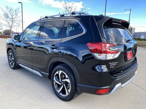 Used 2022 Subaru Forester Touring w/ Popular Package #2 image 3