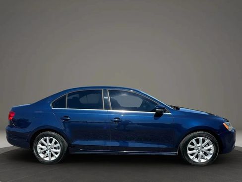 Used 2014 Volkswagen Jetta SE FWD image 5