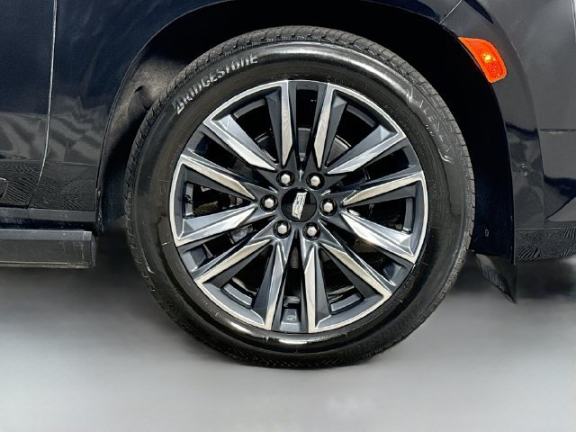 Used 2024 Cadillac Escalade Sport Platinum AWD/4WD image 31