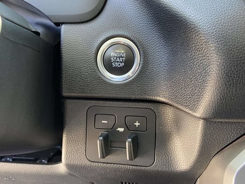 Used 2024 Toyota Tundra SR5 w/ SR5 Convenience Package AWD/4WD image 27