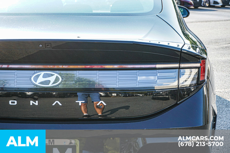 Used 2025 Hyundai Sonata SEL FWD image 12