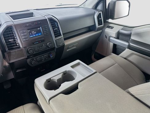 Used 2017 Ford F150 XLT RWD image 20