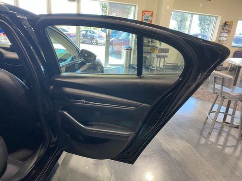 Used 2020 MAZDA MAZDA3 Sedan w/ Premium Package FWD image 19