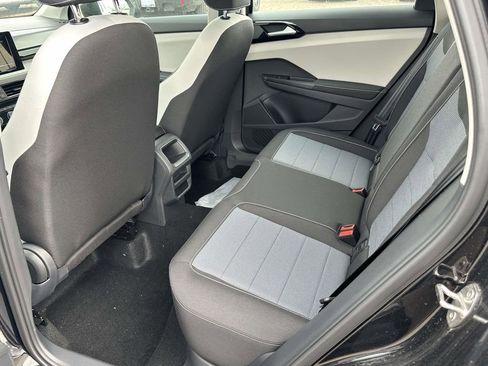 New 2025 Volkswagen Taos S FWD image 8