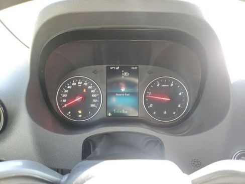 Used 2024 Mercedes-Benz Sprinter 2500 image 30