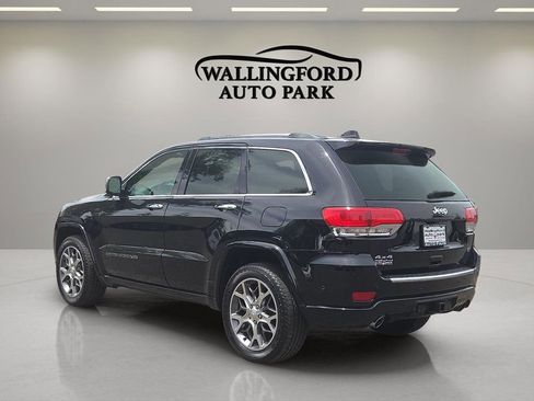 Used 2020 Jeep Grand Cherokee Overland AWD/4WD image 6