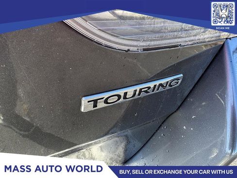 Used 2010 Honda Odyssey Touring image 12