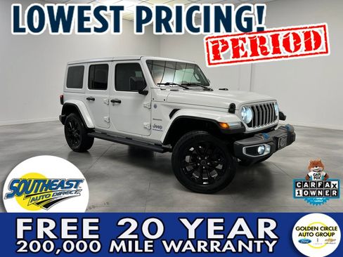 Used 2024 Jeep Wrangler Unlimited Sahara AWD/4WD image 1