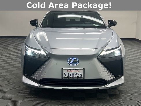 Certified 2023 Lexus RZ 450e Premium image 3