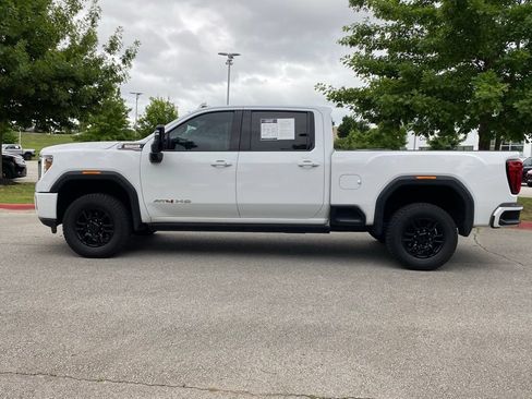 Used 2022 GMC Sierra 2500 AT4 AWD/4WD image 4