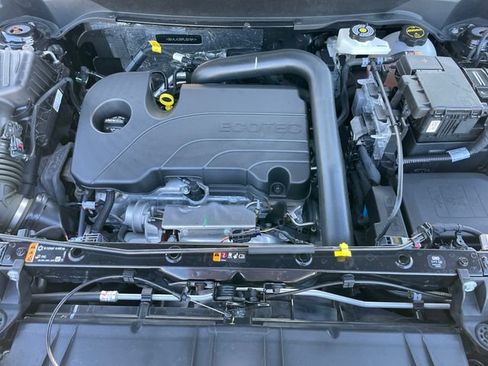 Used 2024 GMC Terrain Denali w/ LPO, Floor Liner Package AWD/4WD image 31