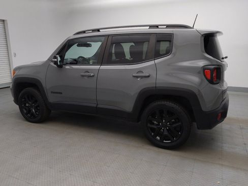 Used 2022 Jeep Renegade Altitude w/ Convenience Group AWD/4WD image 3