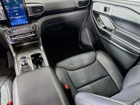 Used 2020 Ford Explorer ST w/ ST Street Pack AWD/4WD image 28