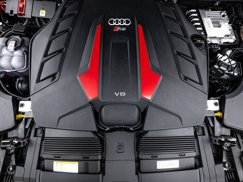 New 2026 Audi RS Q8 performance image 23