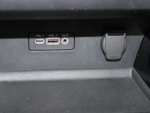 Used 2024 Nissan Altima 2.5 SV image 41