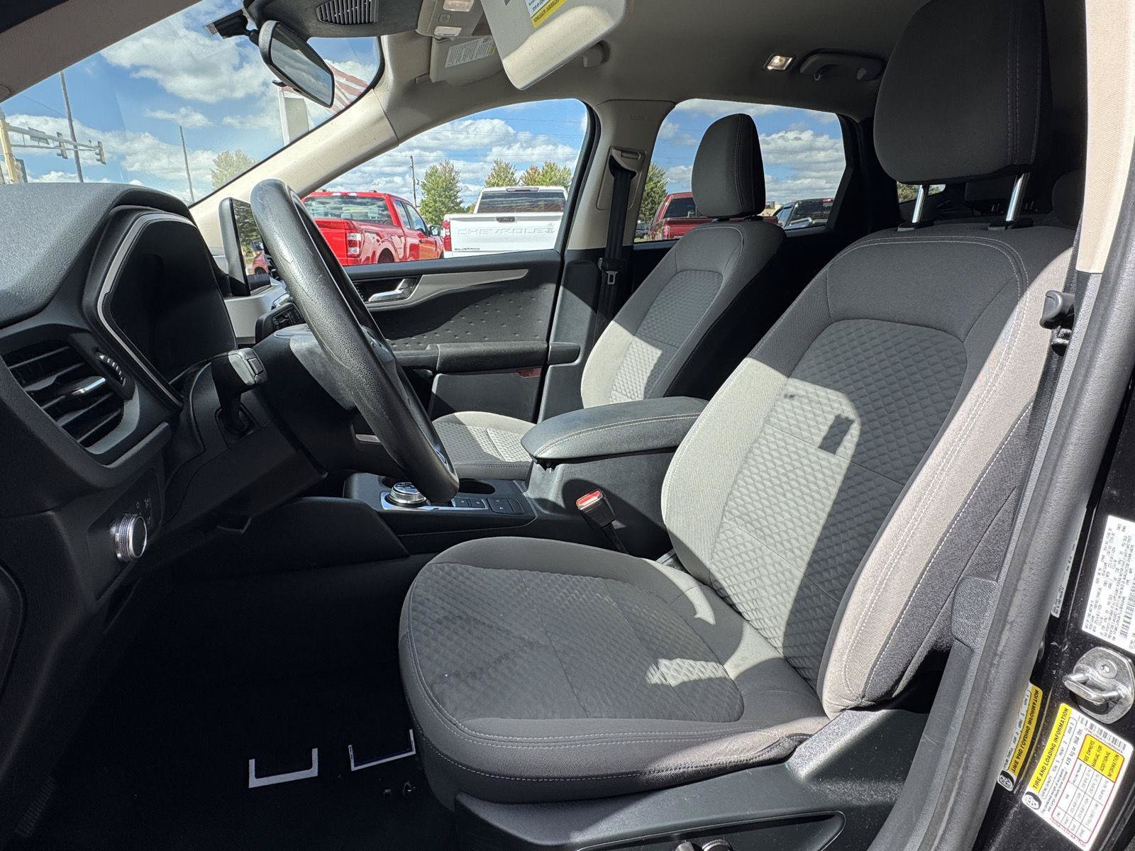Used 2020 Ford Escape SE AWD/4WD image 4