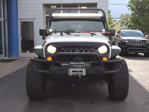 Used 2008 Jeep Wrangler X AWD/4WD image 7