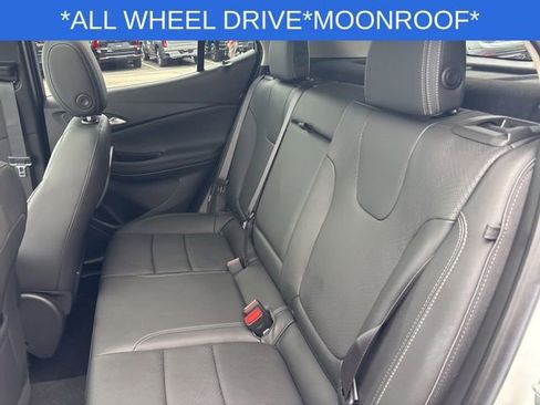 Used 2023 Buick Encore GX Essence w/ Experience Buick Package image 19