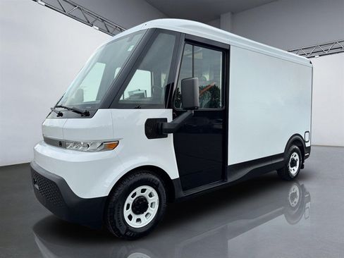 Used 2024 Chevrolet Brightdrop 400 w/ Commercial Equipment Package AWD/4WD image 11