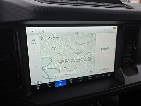 New 2026 Ford Bronco Badlands image 19