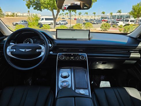 Used 2024 Genesis GV80 2.5T image 20