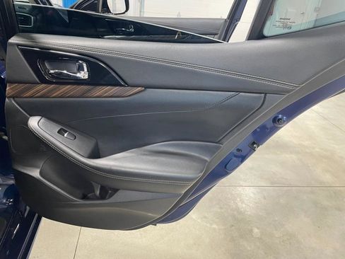 Used 2016 Nissan Maxima Platinum FWD image 20