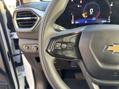 Used 2025 Chevrolet TrailBlazer LT image 23