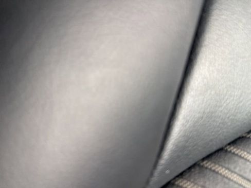 Used 2021 Toyota Camry SE image 6