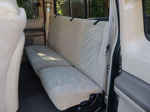 Used 2002 Ford F250 XL AWD/4WD image 20
