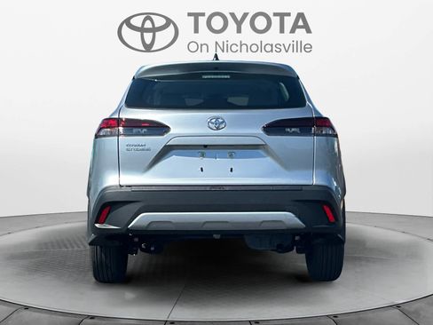 Used 2026 Toyota Corolla Cross L FWD image 4