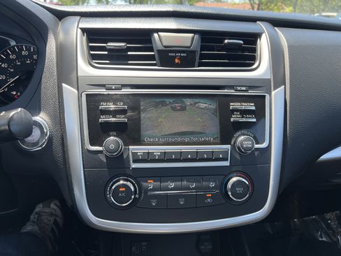 Used 2017 Nissan Altima 2.5 S FWD image 18