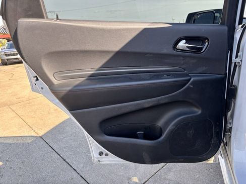 Used 2024 Dodge Durango GT image 21