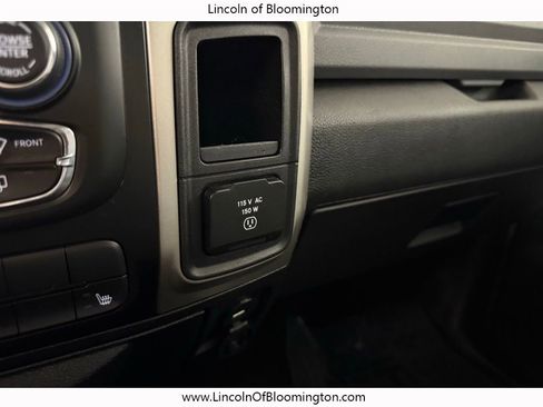 Used 2018 RAM 1500 SLT image 35