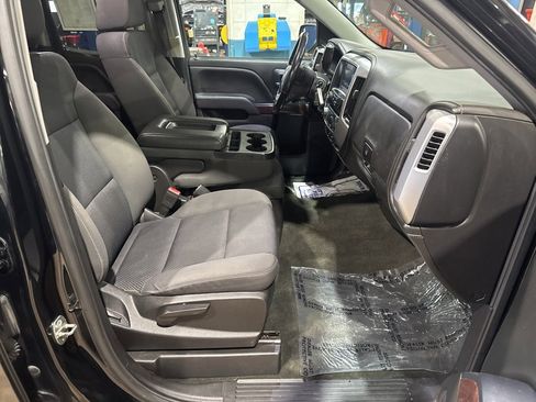 Used 2018 GMC Sierra 1500 SLE w/ SLE Value Package image 30