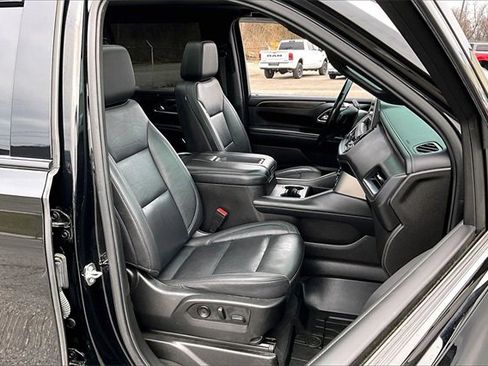 Used 2021 Chevrolet Tahoe Z71 w/ Luxury Package image 27