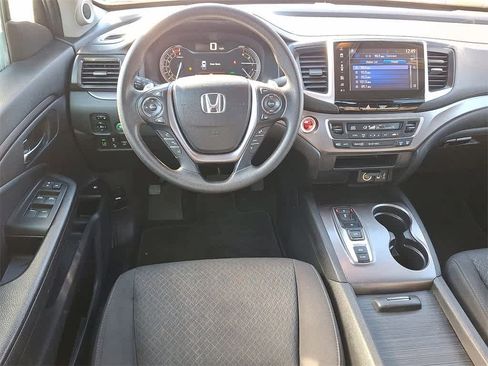 Used 2020 Honda Ridgeline Sport image 13