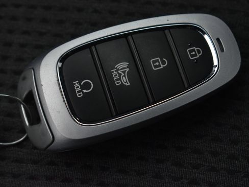 Used 2022 Hyundai Santa Fe SEL image 33