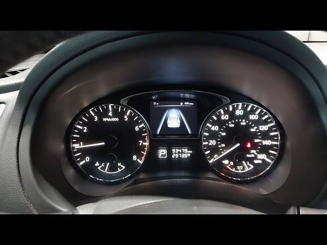 Used 2015 Nissan Altima 2.5 SV w/ Convenience Package FWD image 24
