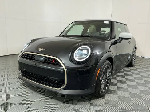 Used 2026 MINI Cooper S FWD image 2