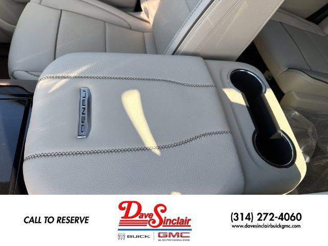 New 2027 GMC Yukon Denali w/ Advanced Technology Package AWD/4WD image 21