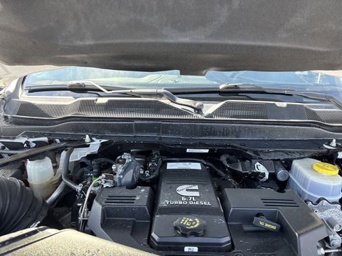 Used 2022 RAM 2500 Limited image 30